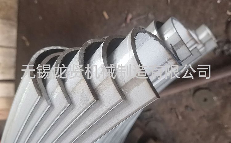 無錫碳鋼半圓管選哪家？龍賢：把 “半圓鋼” 做成 “放心管”，靠譜到不用挑！